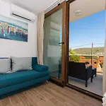 La-comfort One Bedroom With Sea View Terrace 3 Lejlighed *