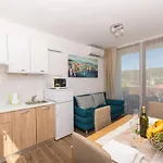 La-comfort One Bedroom With Sea View Terrace 3 Veliki Drvenik