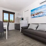 La-comfort One Bedroom With Sea View Terrace 3 *