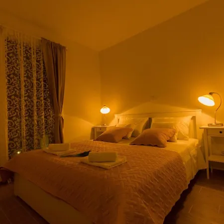 La-comfort One Bedroom With Sea View Terrace 3 Lejlighed *