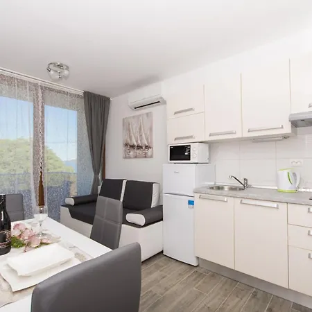 Apartment La-comfort One Bedroom With Sea View Terrace 3 *