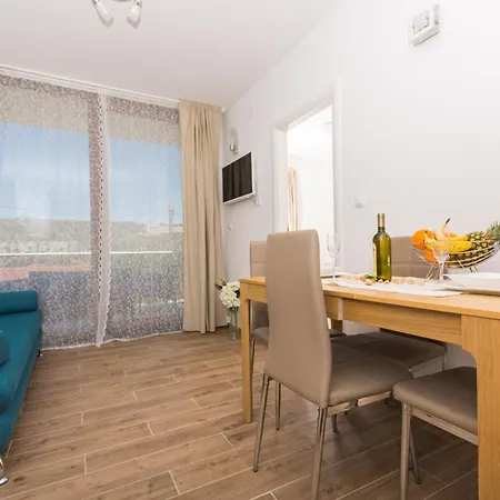 La-comfort One Bedroom With Sea View Terrace 3